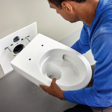 Acanto WC školjka s EFF3 tehnologijom (© Geberit)