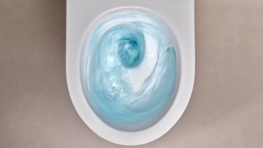 Geberit Acanto WC s TurboFlush tehnologijom (© Geberit)
